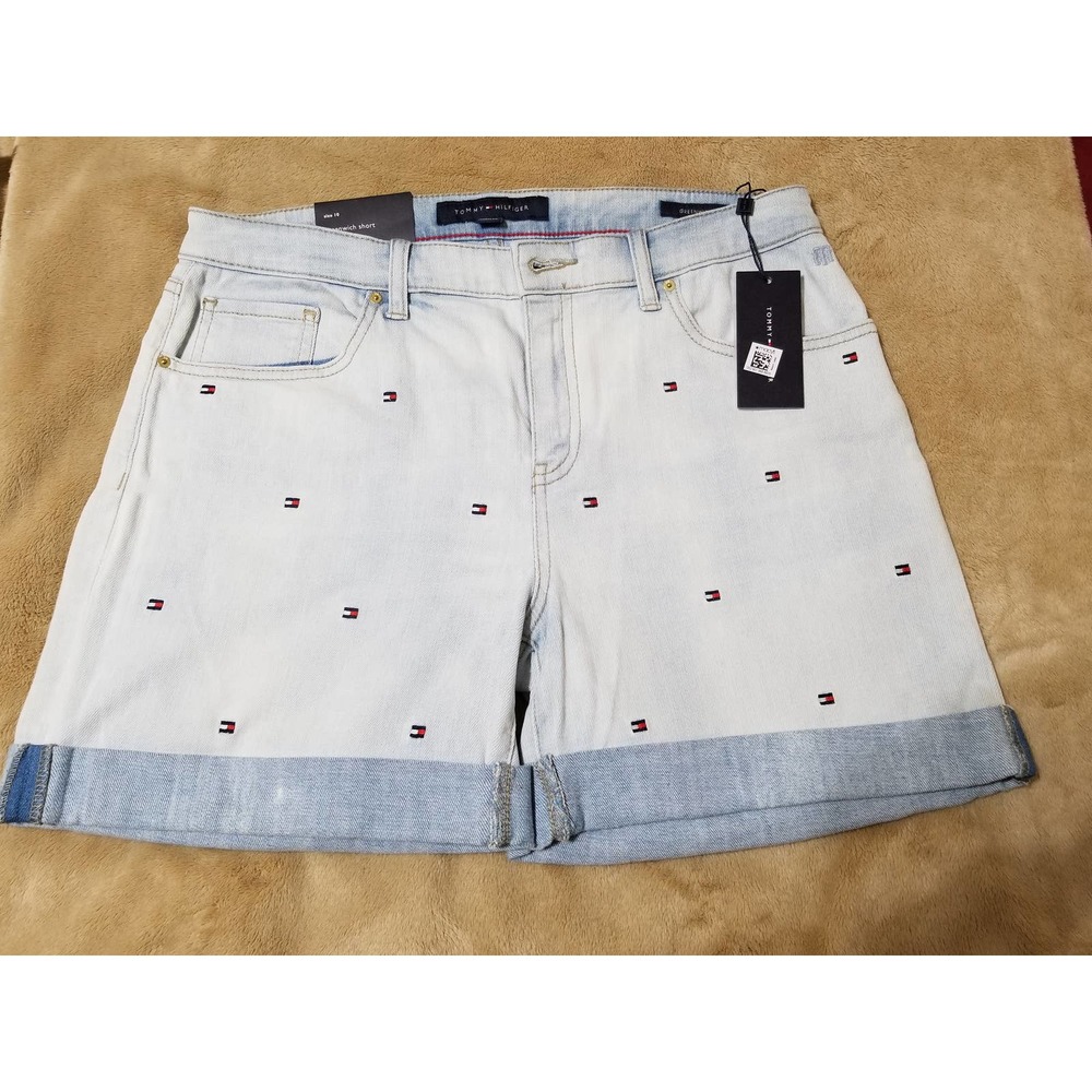 Tommy Hilfiger NWT Shorts Mid Rise Denim Jeans Greenwich Cuffed Legs Siz…